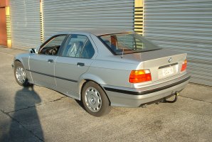 ATTELAGE BMW serie 3 berline 2 et 4 portes (E36) (sauf compact) - attache remorque GDW-BOISNIER