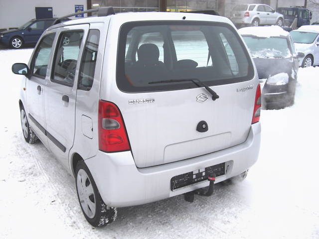 ATTELAGE Suzuki Wagon R+ monospace (sauf 4WD) 10/2002->03/2008 - COL DE CYGNE - attach